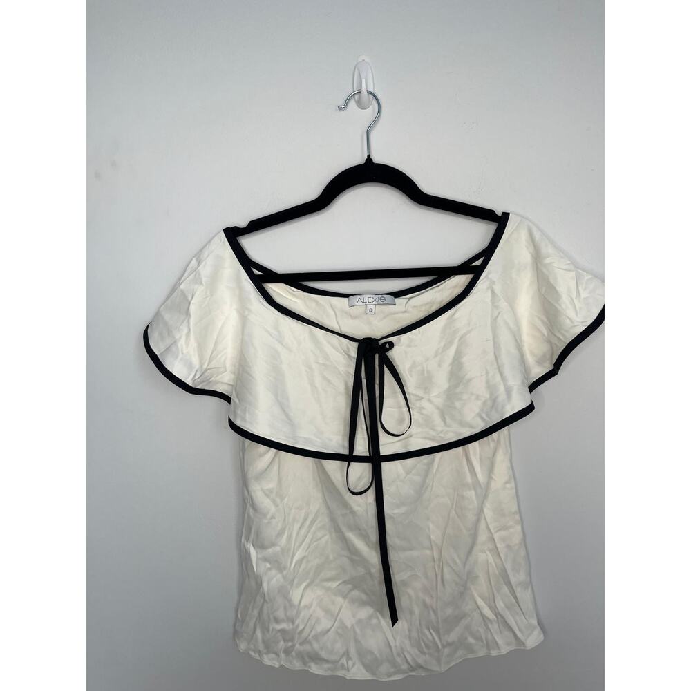 Alexis Ruffle Trim Blouse Women S Contrast‎ Tie Bow Short Sleeve